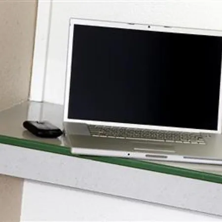 Hotel Premiere Classe Évreux