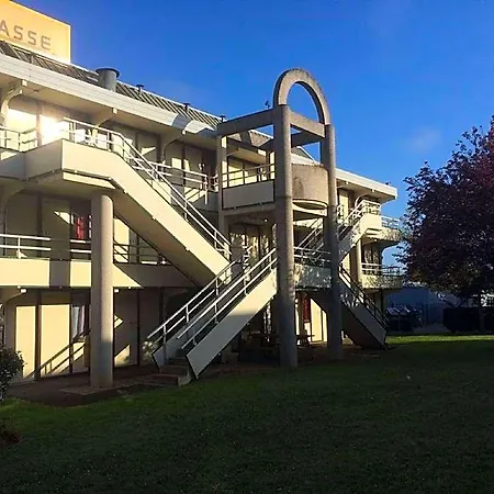 Premiere Classe 5* Évreux