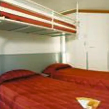 Premiere Classe 5* Évreux