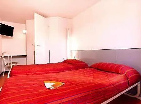 Premiere Classe 5* Evreux
