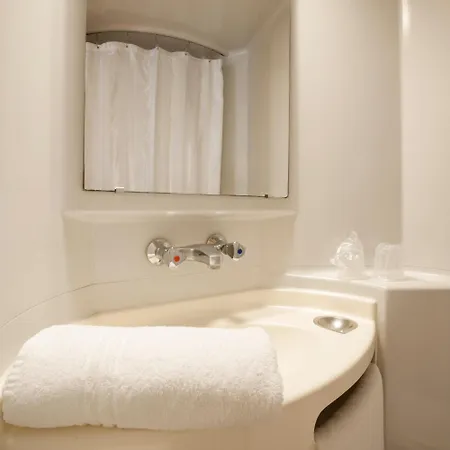Premiere Classe Hotel 5*