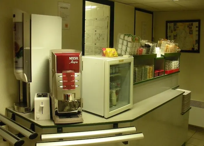 Hotel Premiere Classe 5*