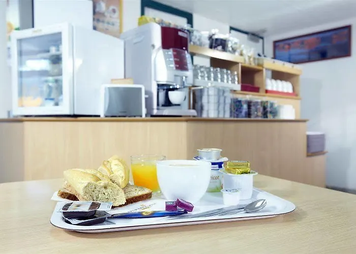 Premiere Classe 5* Évreux